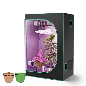 grow tent by thedopestreviews.com